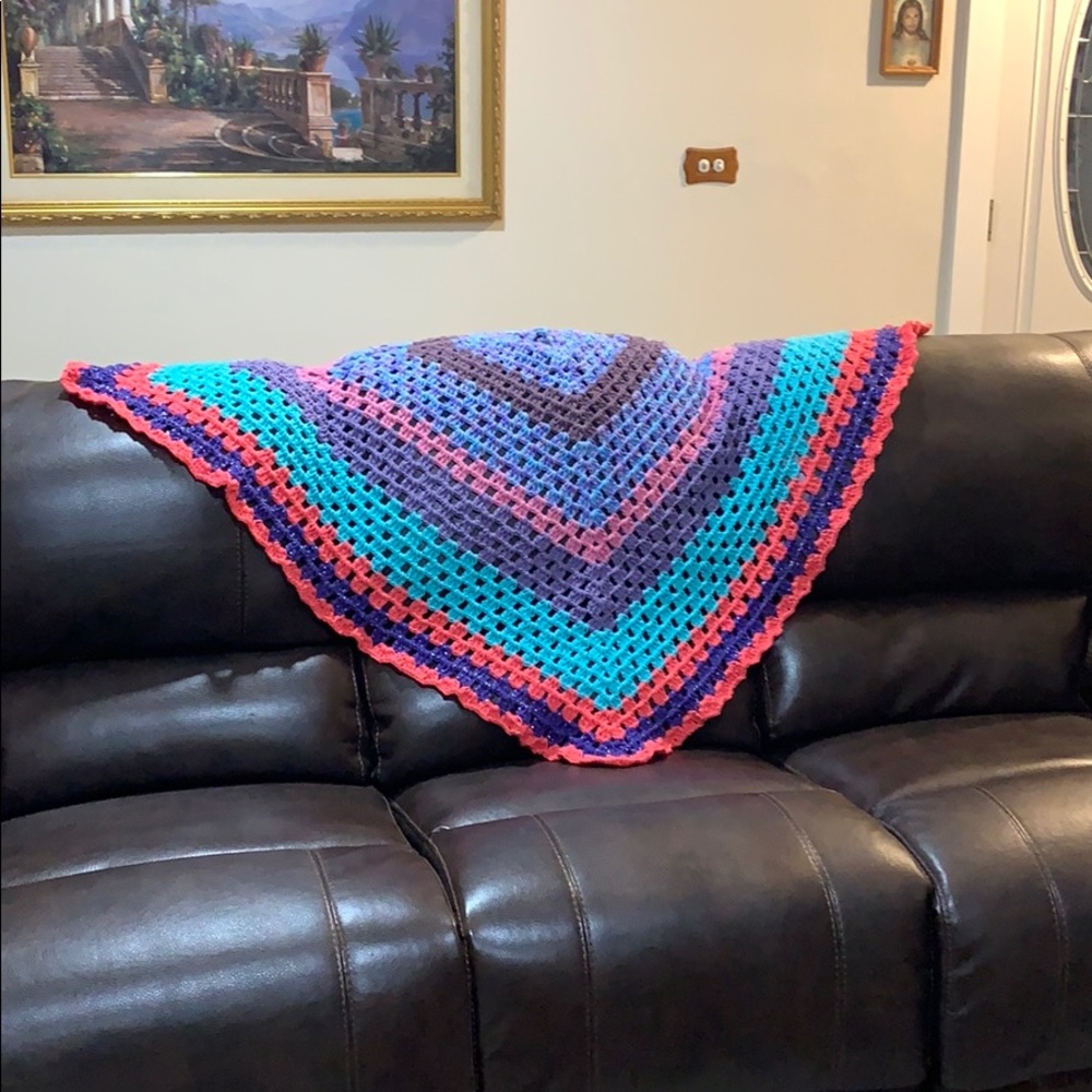 Lotus Blossom Crochet Throw/Quilt